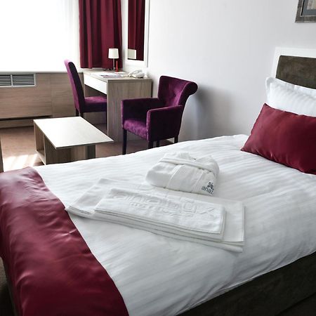Hotel Ana Lux Spa Pirot Exterior foto
