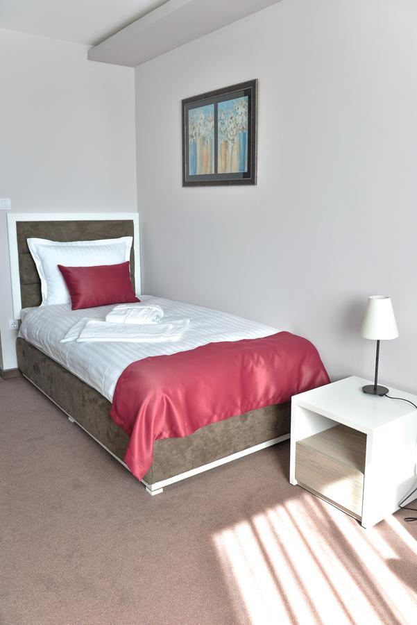 Hotel Ana Lux Spa Pirot Exterior foto